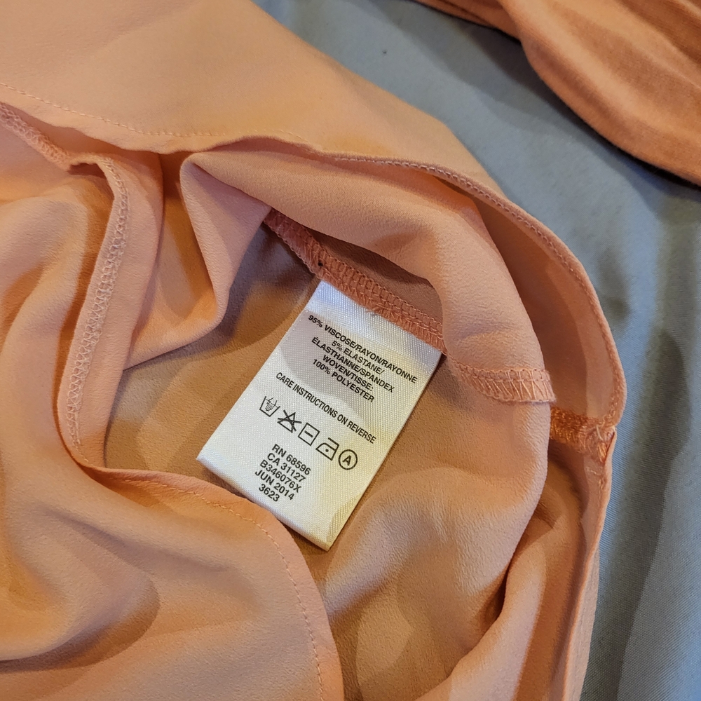 DKNYC Women's Peach Long Sleeve Top - Picture 6 of 6